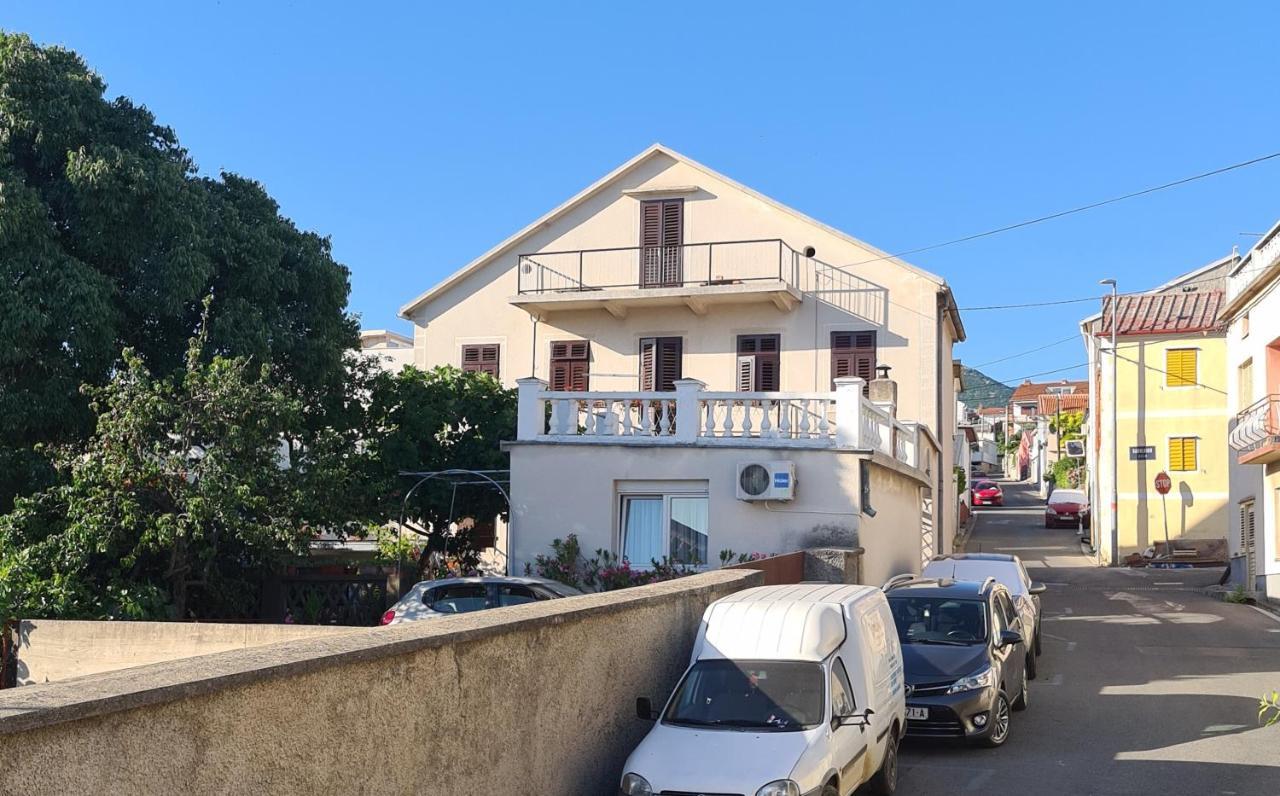 Apartments&Rooms Mazuranic Novi Vinodolski Exterior foto